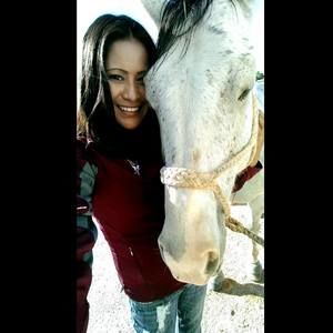 Meet your Posher, Marissa